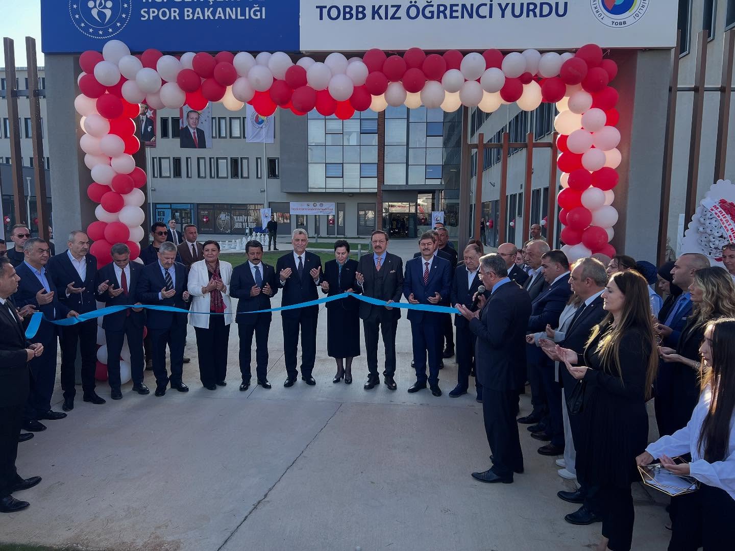 Kırşehir’de TOBB Kız Öğrenci Yurdu Açıldı