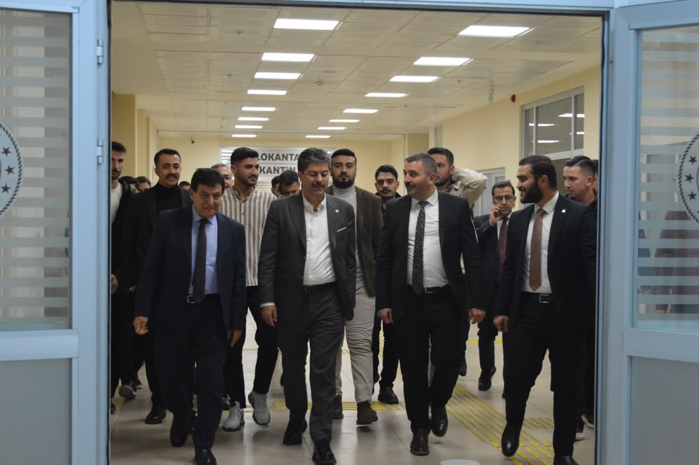 Milletvekili Necmettin Erkan’dan Gençlerle Gönül Buluşması: Regaip Kandili’nde Anlamlı Ziyaret