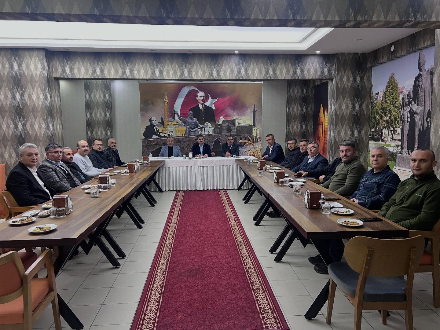 Necmettin Erkan, Kırşehir Kamu Bürokratları Derneği ile Buluştu