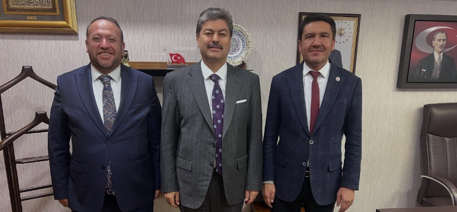 Milletvekili Necmettin Erkan, TBMM’de Ziyaretçilerini Ağırladı