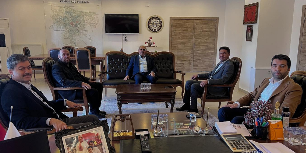 Milletvekili Erkan’dan Kaman’da Teşkilat ve Belediye Ziyareti